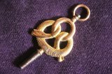 19世紀　初中期　金　両頭蛇　提げ時計巻き鍵