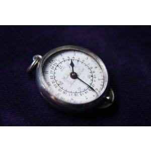 画像: イギリス ビクトリア期末 銀無垢 地図距離計 フォブ 