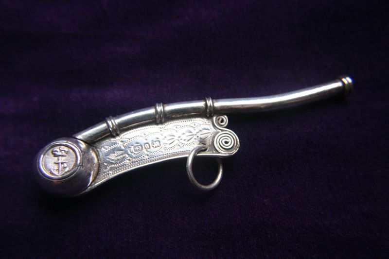 1892年 イギリス 銀無垢 ボースンコール 海軍号笛 - 古美術 花燕庵